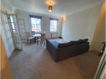 2 Bed Flat, Welbeck Street, W1G