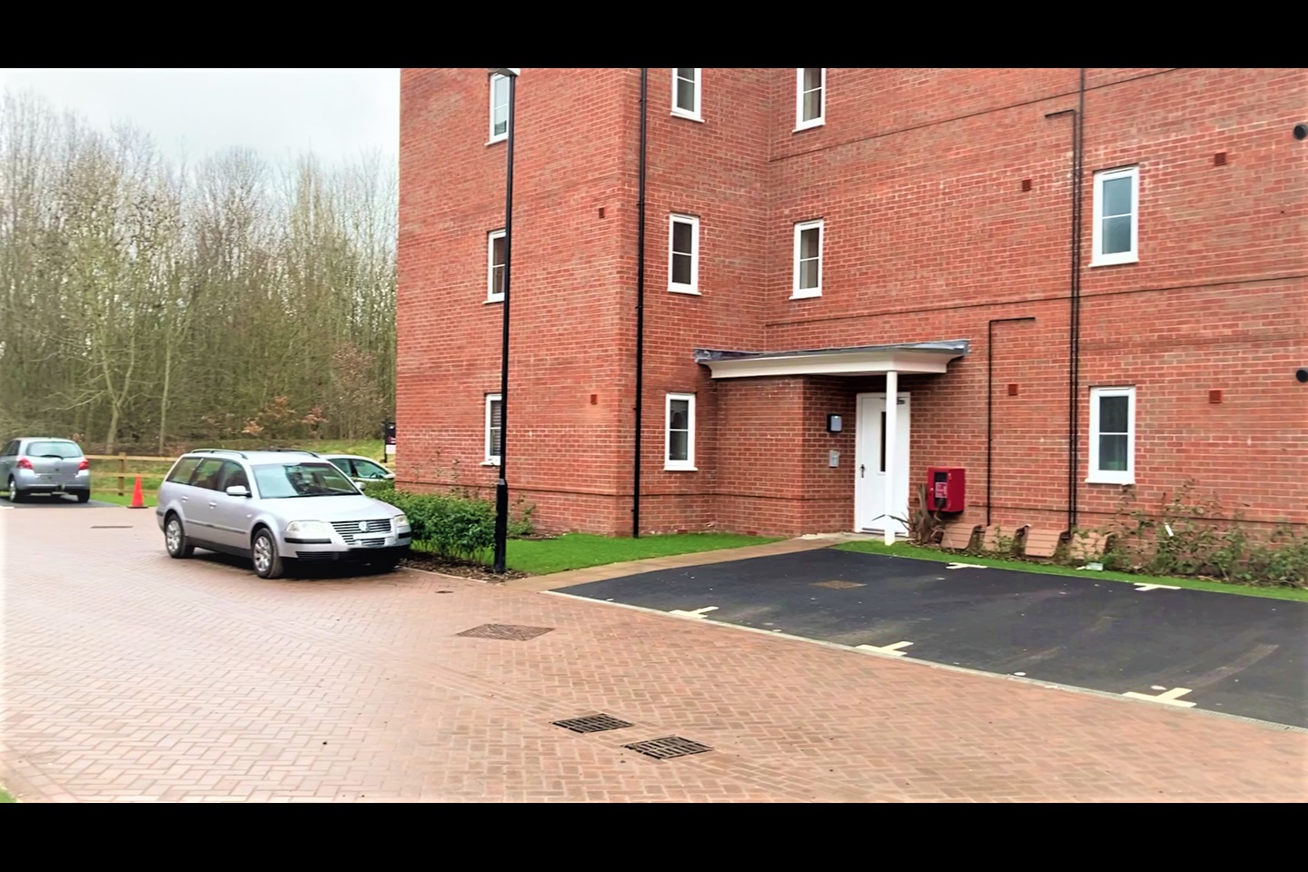 Additional image 25 of 2 Bed Flat, Prior Deram Park, CV4, N1 7GU