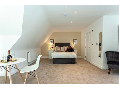 Room in a Shared House, Meyer Street, SK3