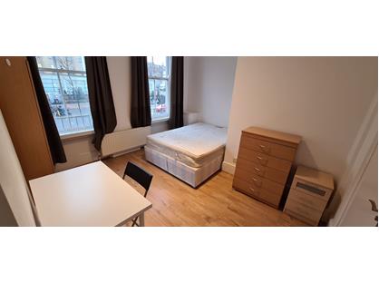 Room in a Shared Flat, Whitechapel Road, E1