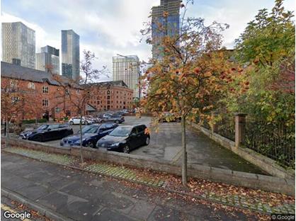 2 Bed Flat, Blantyre House, M15