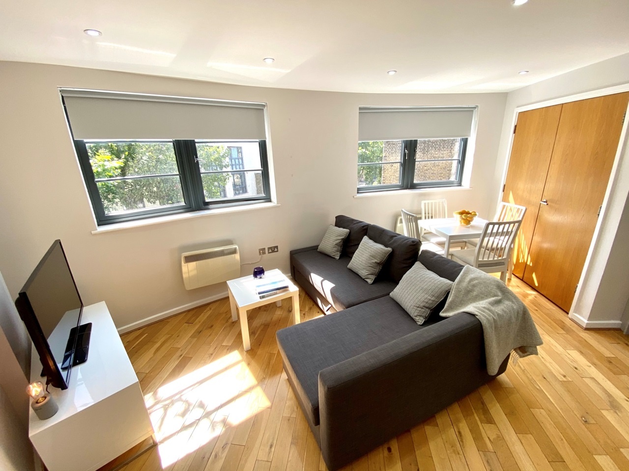 2 Bed Flat, Amisha Court, SE1
