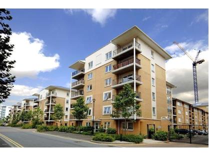 Room in a Shared Flat, Sail Court, E14