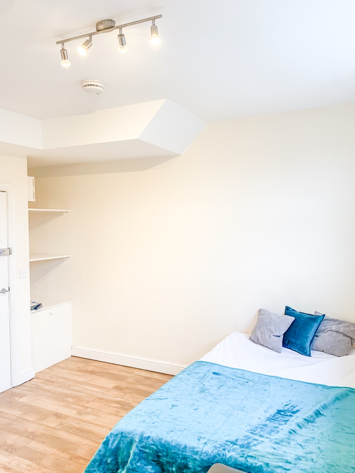 London Studio Flat, Tufnell Park Road, N7 To Rent Now for £975.00 p/m
