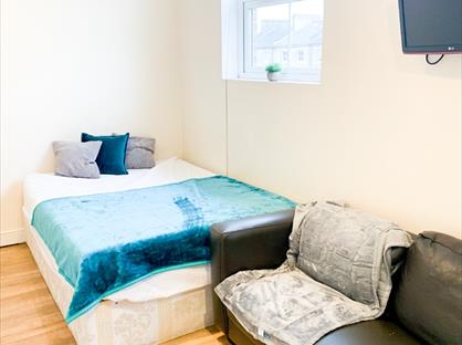 Studio Flat, Tufnell Park Road, N7