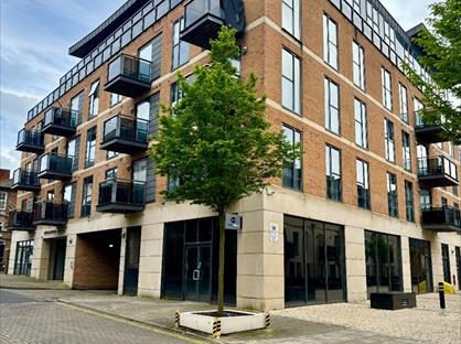 2 Bed Penthouse, Surbiton Plaza, KT6