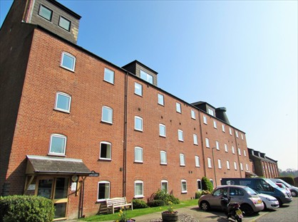 1 bed flat/apartment for rent in 1 Bed Flat, Swonnells Court, NR32
