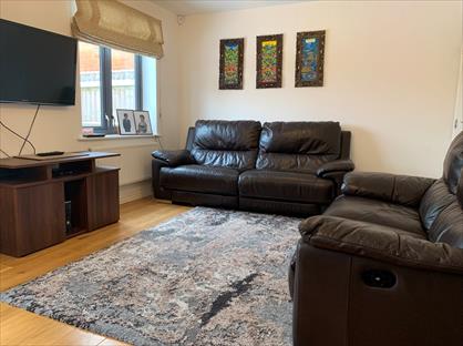 3 Bed Semi-Detached House, Lawrence Grove, UB10