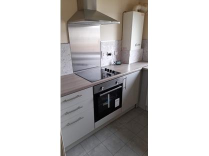 2 Bed Flat, Columba Crescent, ML1