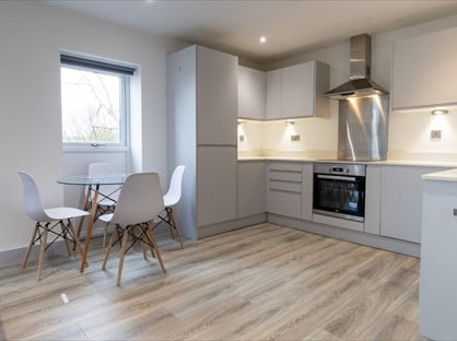 2 Bed Flat, Trinity Court, LS9