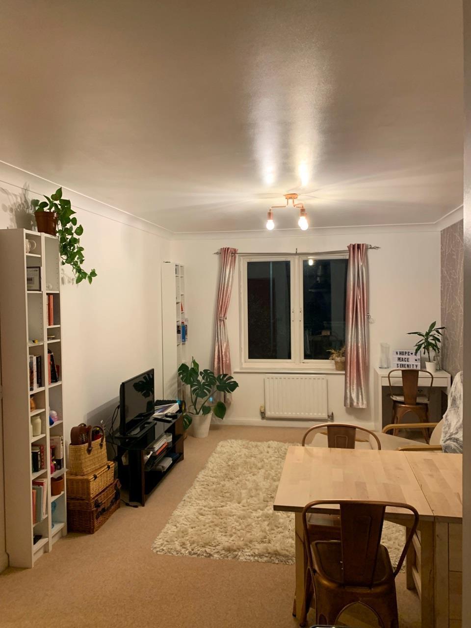 Additional image 9 of 2 Bed Flat, Iliffe Close, RG1, N1 7GU