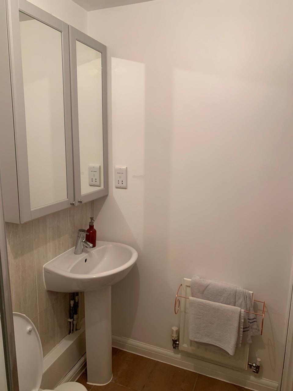 Additional image 6 of 2 Bed Flat, Iliffe Close, RG1, N1 7GU