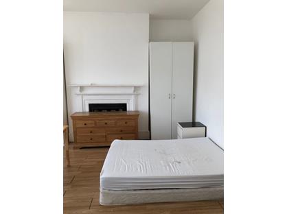 Studio Flat, Linthorpe Road, N16