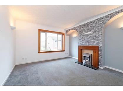 3 Bed Flat, Lamont Crescent, KA18