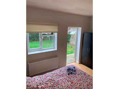 Bedsit, Langley Road, BR3