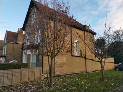 Bedsit, Langley Road, BR3