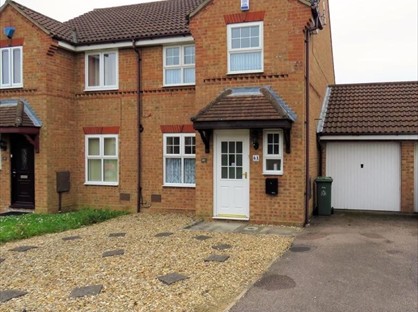 3 Bed Semi-Detached House, Douglas Place, MK6