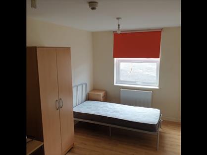 Studio Flat, Liverpool Road, ST4
