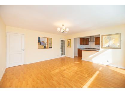 3 Bed Flat, Blincoe Close, SW19