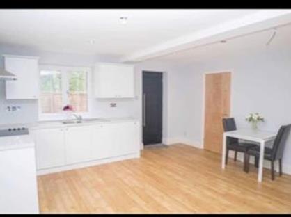 1 Bed Flat, Cobham, KT11