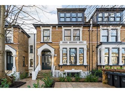 1 Bed Flat, Queens Drive, N4