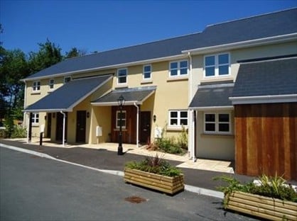 2 Bed Terraced House, Monmouth Road, NP25