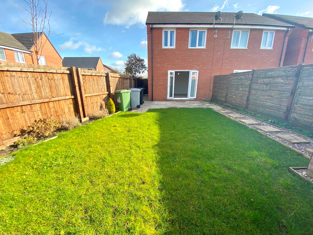 Crewe - 3 Bed Semi-Detached House, Broad Street, CW1 - To Rent Now for ...