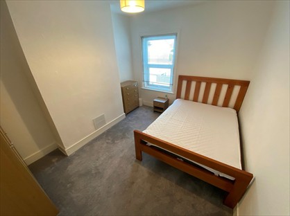 Room in a Shared House, Susans Road, BN21