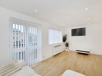 2 Bed Flat, Observatory Mews, E14