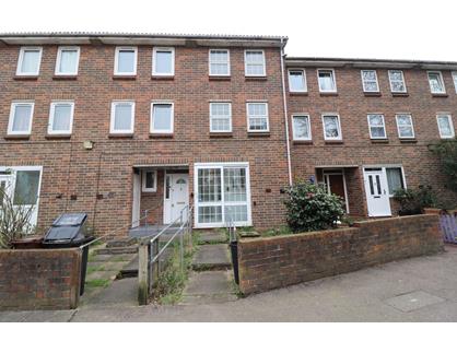 4 Bed Flat, Stanard Close, N16