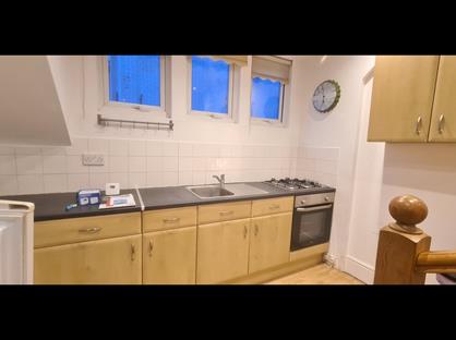1 Bed Flat, London, W4