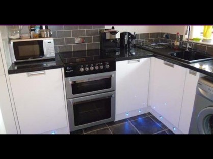 1 Bed Flat, Honeysuckle Court, SE12