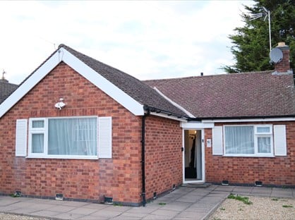 2 Bed Bungalow, Northdene Road, LE2