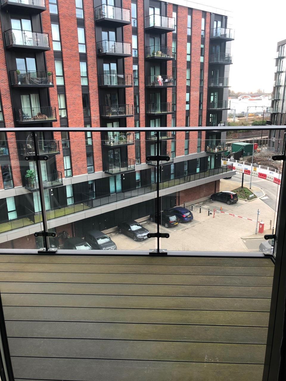 1 Bed Flat, Lockgate Square, M5 photo 5
