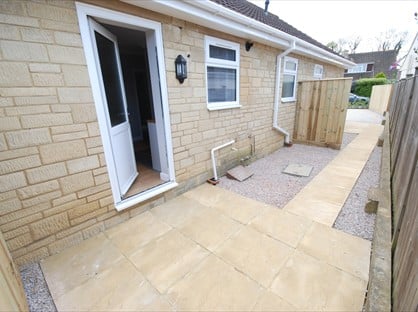 1 Bed Bungalow, Cleveland House, BA14