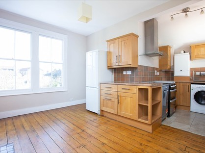 3 Bed Maisonette, Glencairn Road, SW16