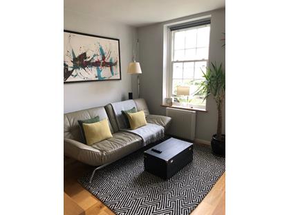 2 Bed Flat, White House, SW11