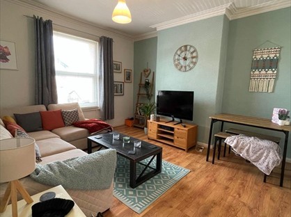 1 Bed Flat, Kinross Road, L22