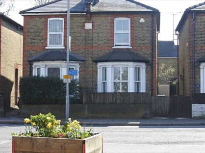 3 Bed Semi-Detached House, Kelton Villas, KT1
