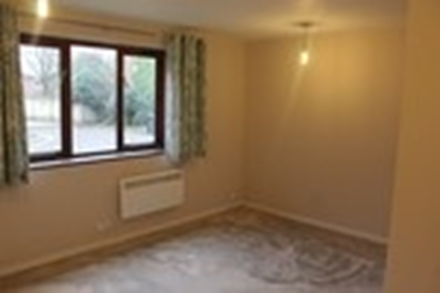 Additional image 3 of Studio Flat, Corrie Road, CB1, N1 7GU