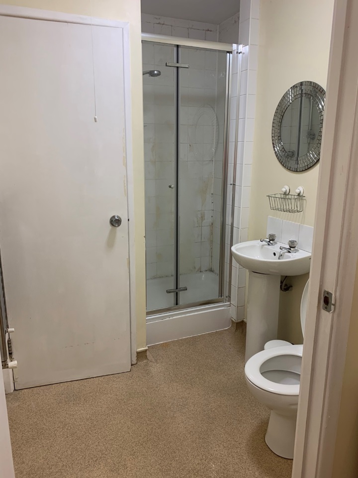 Cardiff 1 Bed Flat, Ninian Road, CF23 To Rent Now for £780.00 p/m