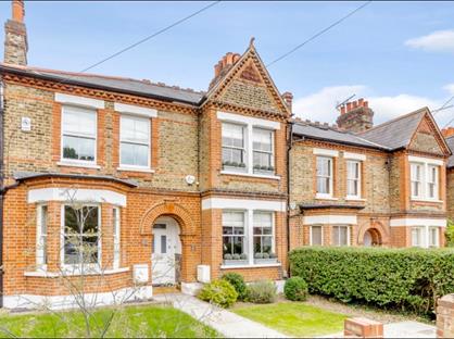 2 Bed Terraced House, Niederwald Road, SE26