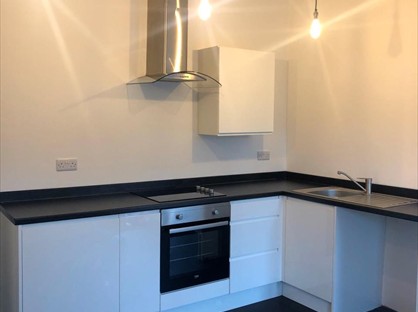 1 Bed Flat, Queens Road, S2