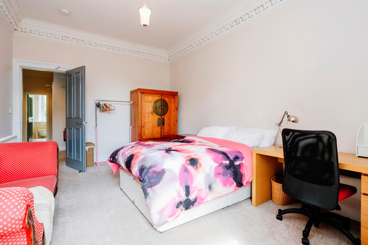 Additional image 18 of 5 Bed Flat, Forrest Road, EH1, N1 7GU