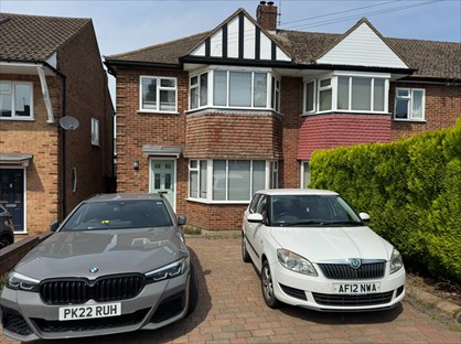 3 Bed Semi-Detached House, Sheering Mill Lane, CM21