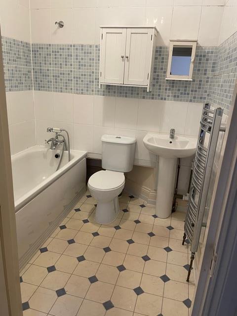 1 Bed Flat, Casey Court, SE14 photo 3