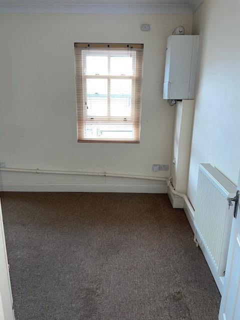 1 Bed Flat, Casey Court, SE14 photo 5