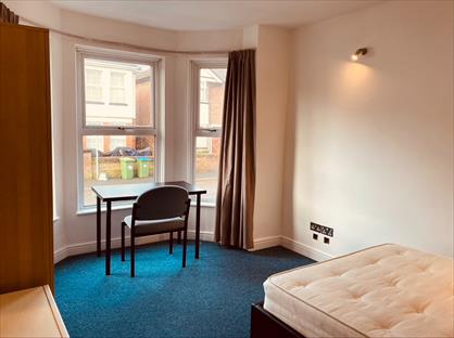 Room in a Shared House, Burlington Road, SO15