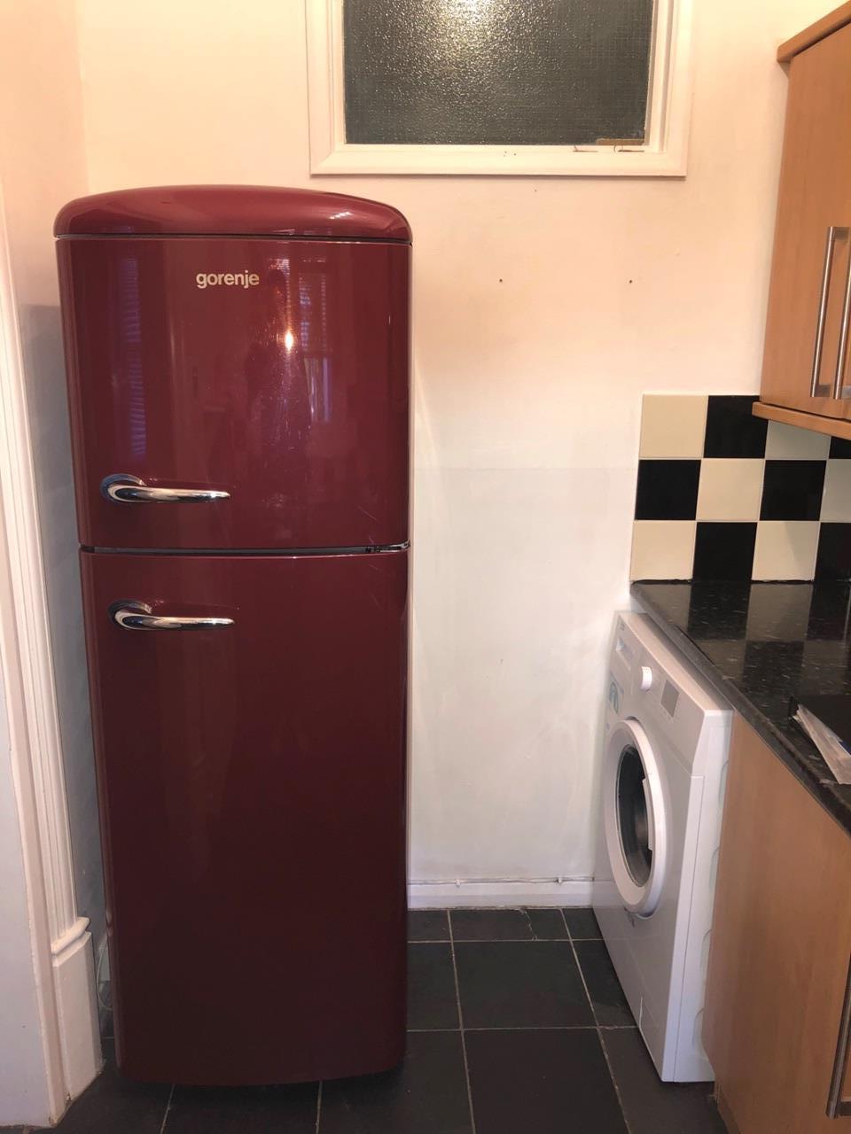 Additional image 11 of 2 Bed Flat, Russell Street, RG1, N1 7GU