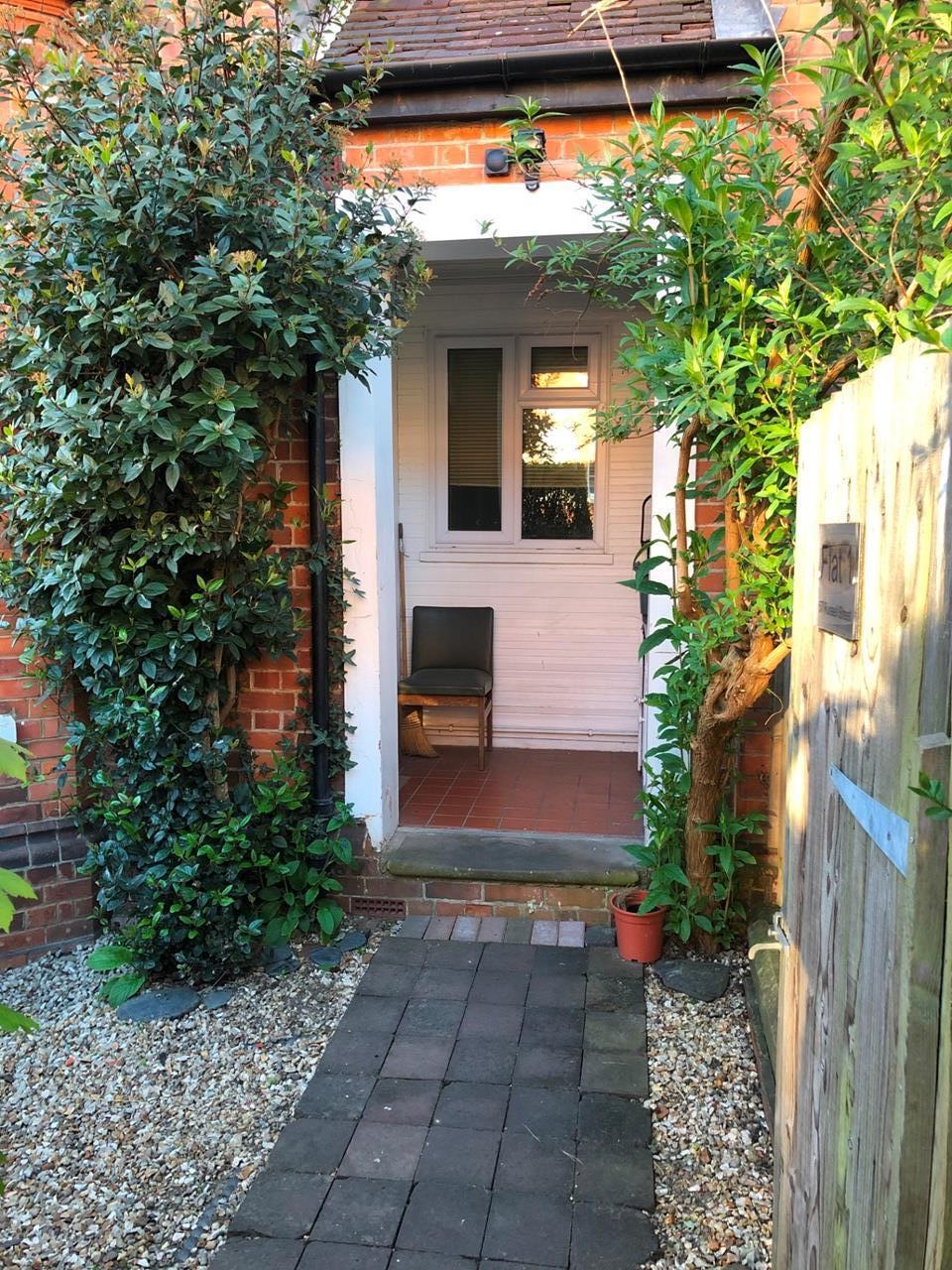 Additional image 16 of 2 Bed Flat, Russell Street, RG1, N1 7GU